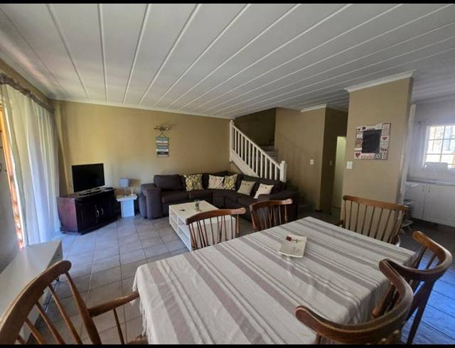 3 BEDROOM TOWNHOUSE FOR SALE IN MAGALIESKRUIN